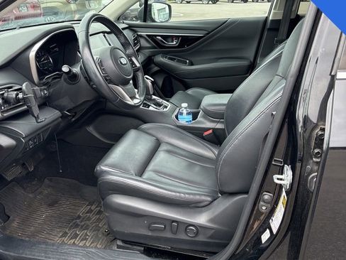 Used 2022 Subaru Outback Limited AWD/4WD image 9