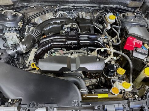 Used 2015 Subaru Forester 2.5i Limited w/ Popular Package #2 image 40