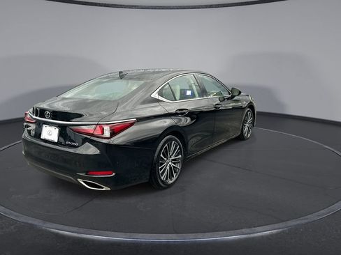 Used 2025 Lexus ES 350 w/ Premium Package FWD image 11