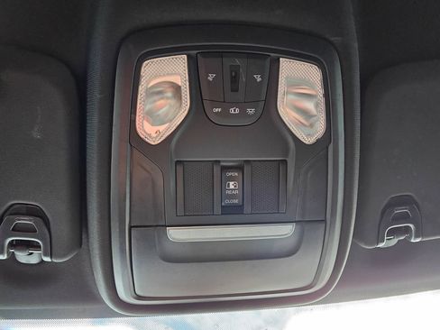 Used 2021 RAM 2500 Tradesman AWD/4WD image 25