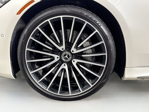 Certified 2023 Mercedes-Benz S 580 4MATIC Sedan image 37