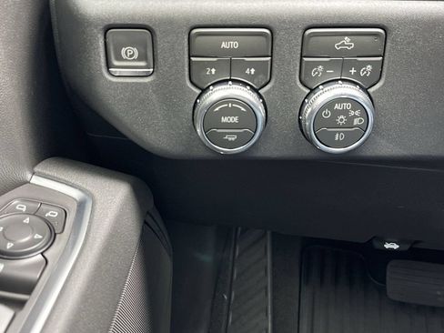 New 2026 GMC Sierra 1500 Elevation AWD/4WD image 18