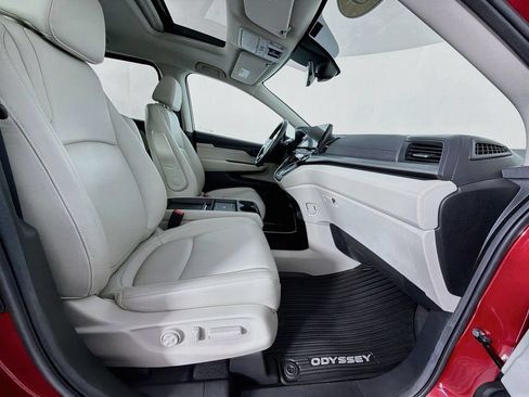 Used 2025 Honda Odyssey EX-L image 27