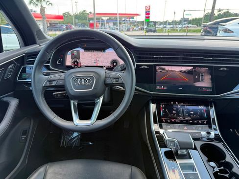 Used 2025 Audi Q7 3.0T Premium Plus AWD/4WD image 19