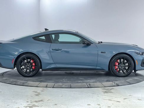 Used 2024 Ford Mustang GT Premium RWD image 8