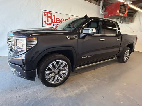 Used 2023 GMC Sierra 1500 Denali w/ Denali Reserve Package image 2