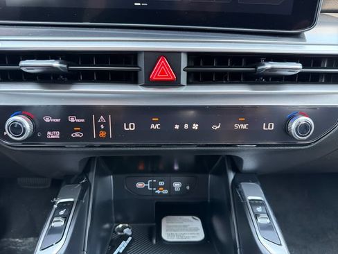 New 2026 Kia Sorento S FWD image 14