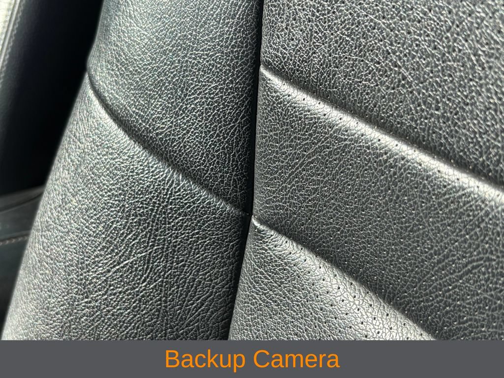 Used 2018 Nissan Rogue S FWD image 5