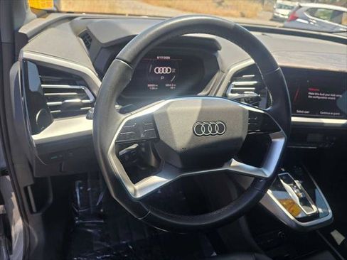 Used 2023 Audi Q4 e-tron Prestige AWD/4WD image 27