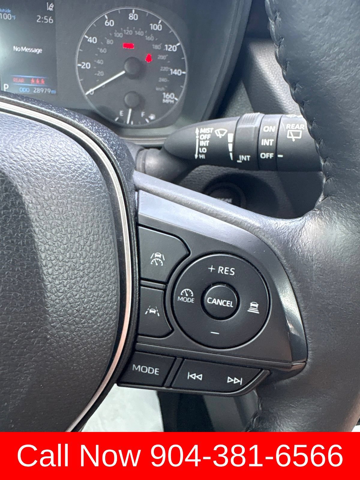Used 2024 Toyota Corolla Cross LE w/ Moonroof Package FWD image 18