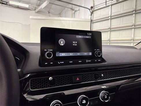 Used 2023 Honda Civic LX image 22