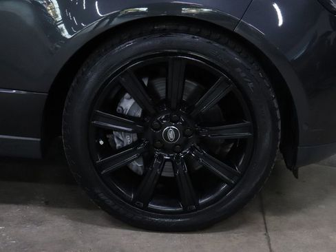 Used 2018 Land Rover Range Rover Supercharged image 31
