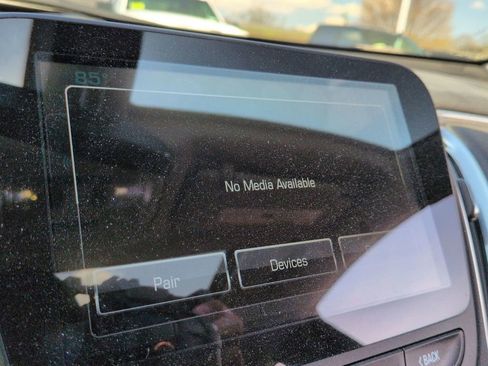 Certified 2018 Chevrolet Malibu LT w/ Leather Package image 30