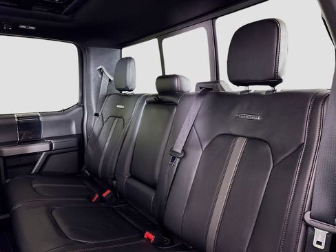 Used 2020 Ford F350 Platinum image 28