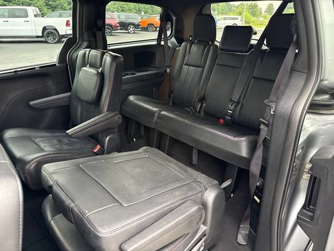 Used 2019 Dodge Grand Caravan GT FWD image 15