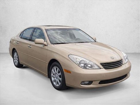 Used 2004 Lexus ES 330 w/ Premium Pkg FWD image 22