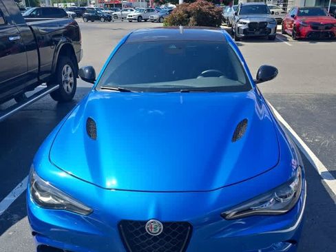 Used 2023 Alfa Romeo Giulia Quadrifoglio RWD image 1