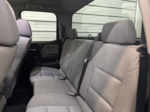 Used 2019 Chevrolet Silverado 1500 W/T w/ WT Convenience Package AWD/4WD image 23