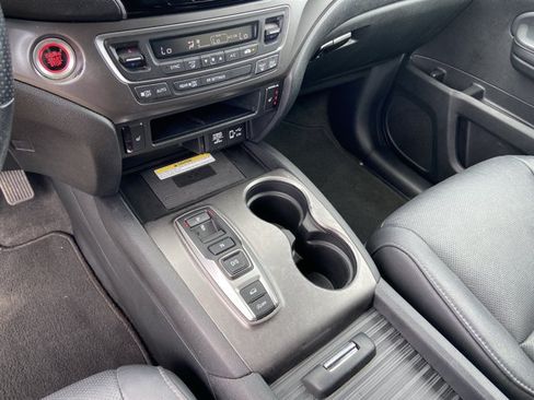 Used 2023 Honda Passport EX-L image 31