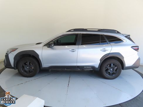 Used 2024 Subaru Outback Premium AWD/4WD image 7