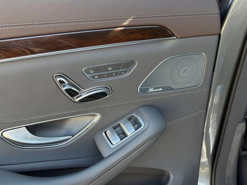 Used 2020 Mercedes-Benz S 560 4MATIC Sedan image 14