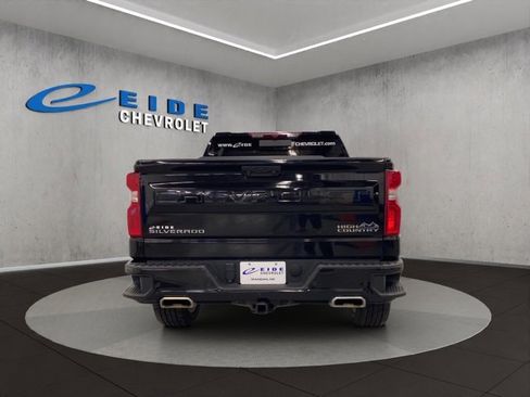 Used 2022 Chevrolet Silverado 1500 High Country w/ High Country Premium Package image 6