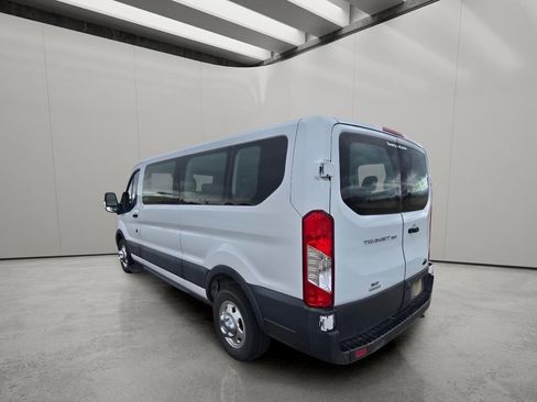 Used 2022 Ford Transit 350 XL image 3