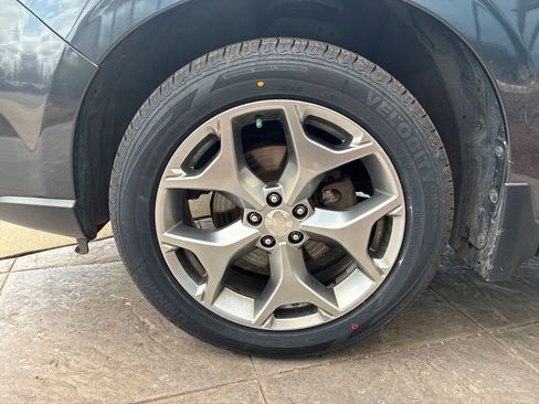 Used 2015 Subaru Forester 2.5i Touring w/ Eyesight & Navigation System image 10