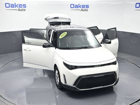 Certified 2024 Kia Soul S FWD image 55