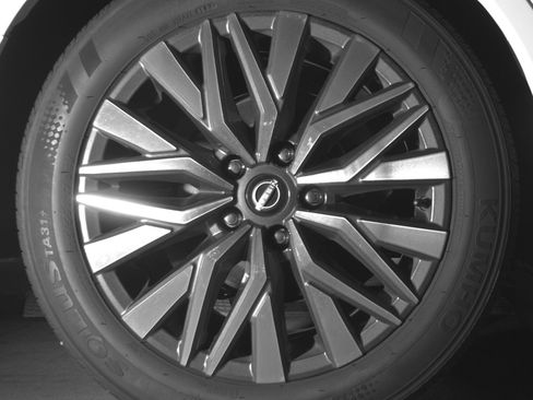 Used 2025 Nissan Altima 2.5 SV image 15