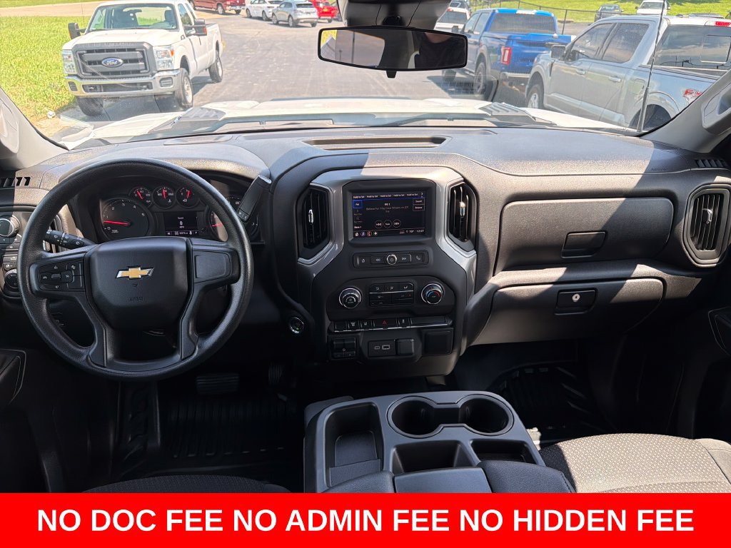 Used 2025 Chevrolet Silverado 3500 W/T AWD/4WD image 14
