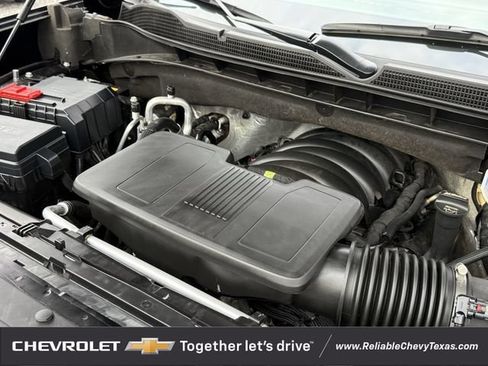 Used 2025 Chevrolet Silverado 1500 ZR2 w/ Technology Package AWD/4WD image 40
