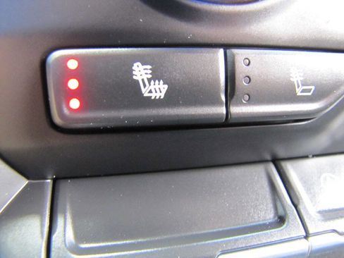 Used 2020 GMC Sierra 1500 Elevation w/ Elevation Value Package image 42