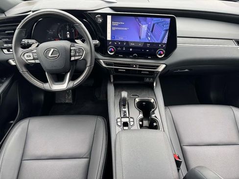 Used 2025 Lexus RX 350 Premium image 18