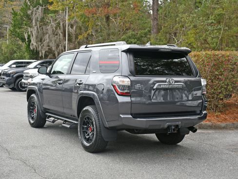 Used 2023 Toyota 4Runner SR5 image 3