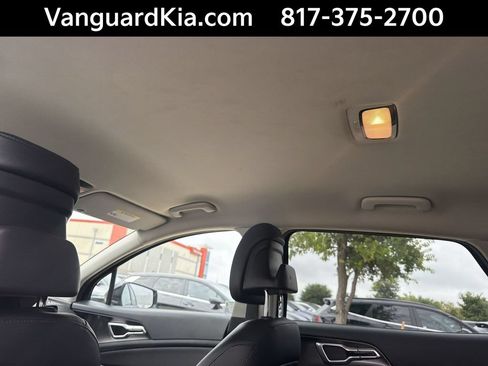 Certified 2025 Kia Sportage EX FWD image 18