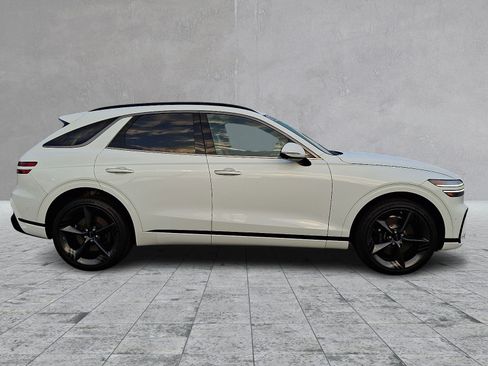 Certified 2026 Genesis GV70 3.5T Sport Prestige AWD/4WD image 7