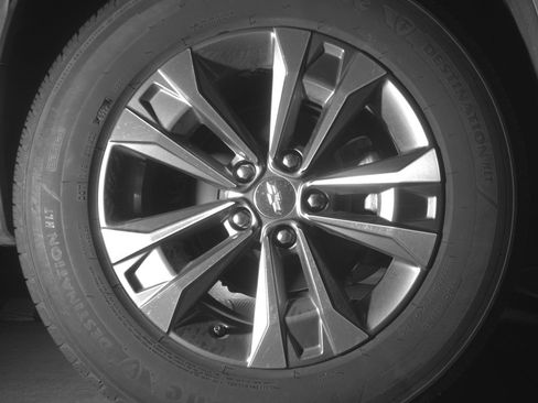 Used 2025 Chevrolet Equinox LT image 15