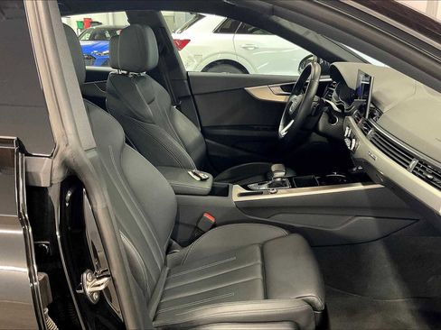 Certified 2025 Audi A5 2.0T Premium Plus w/ Convenience Plus Package image 10