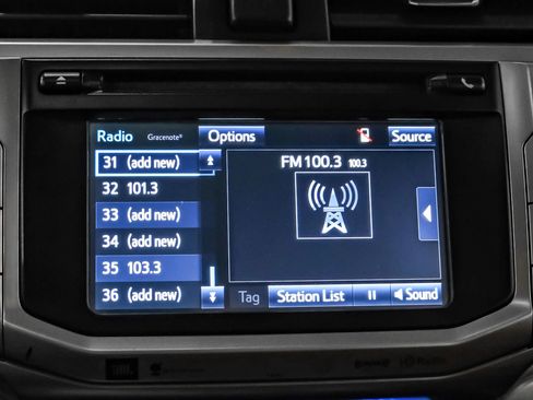 Used 2018 Toyota 4Runner Limited RWD image 31