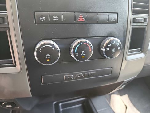 Used 2011 RAM 2500 ST w/ ST Popular Equipment Group AWD/4WD image 24