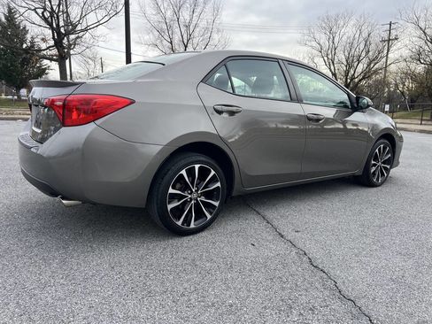 Used 2017 Toyota Corolla SE image 5