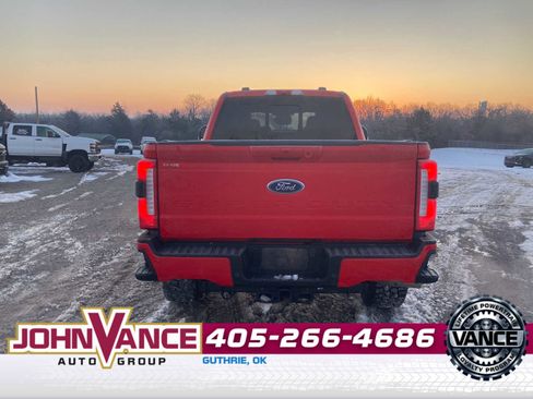 Used 2023 Ford F250 XLT w/ XLT Premium Package image 7