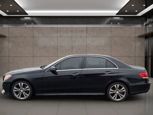 Used 2016 Mercedes-Benz E 350 Sedan image 2