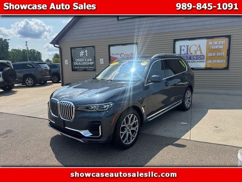 Used 2021 BMW X7 xDrive40i w/ Parking Assistance Package image 1