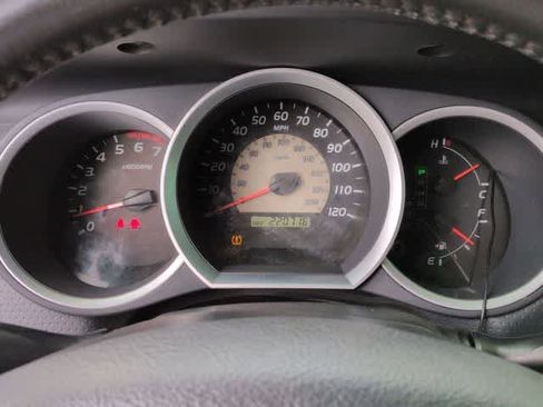 Used 2010 Toyota Tacoma PreRunner RWD image 30