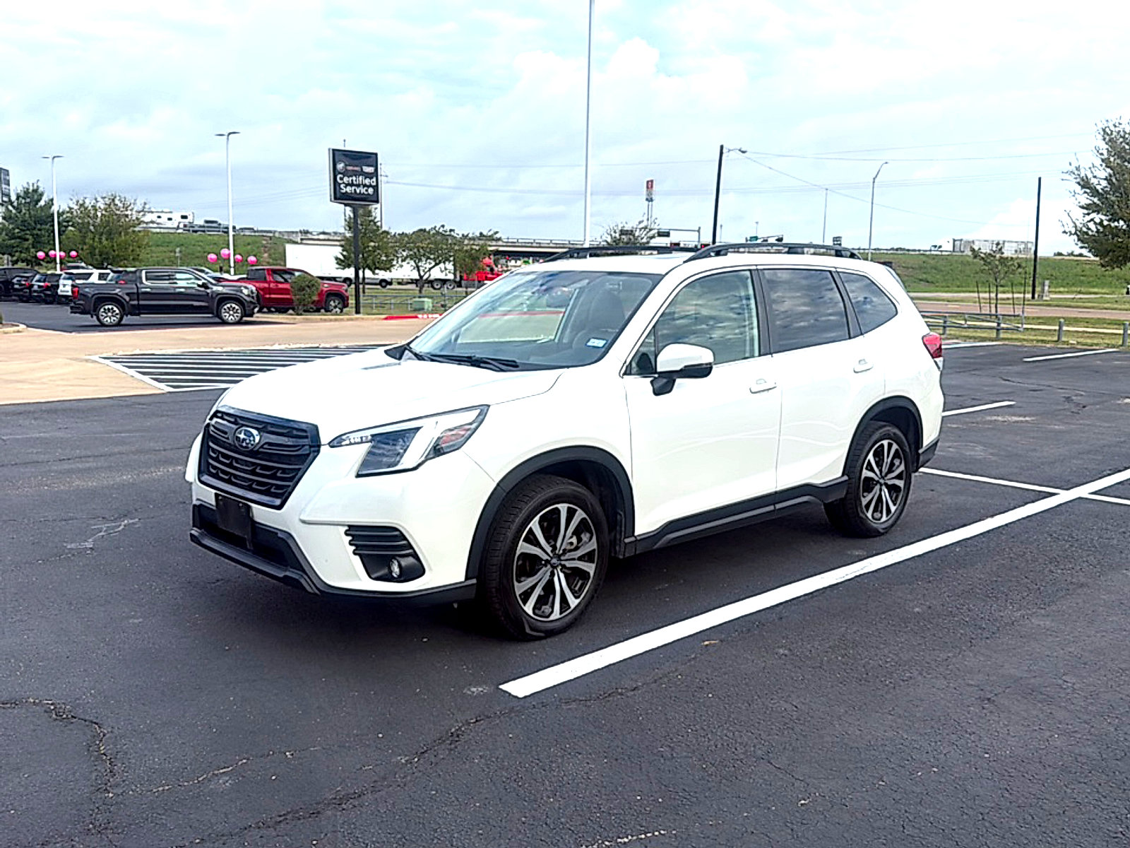 Used 2024 Subaru Forester Limited AWD/4WD image 2