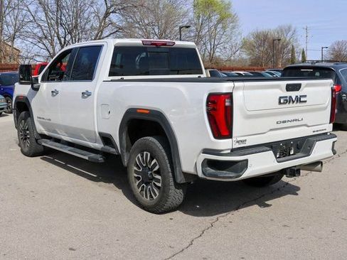 Used 2025 GMC Sierra 2500 Denali Ultimate image 4