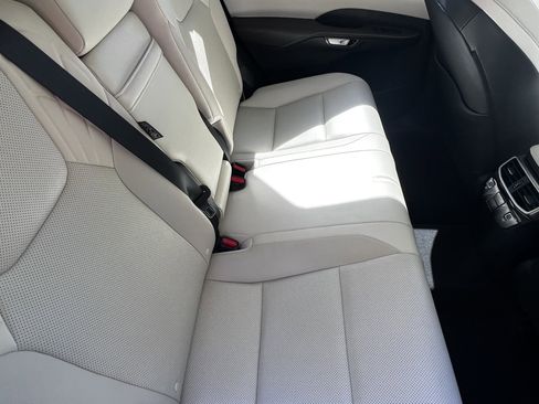 Used 2024 Lexus RX 350 Premium w/ Convenience Package image 39