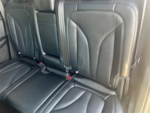 Used 2021 Lincoln Nautilus Reserve w/ Monochromatic Package image 13